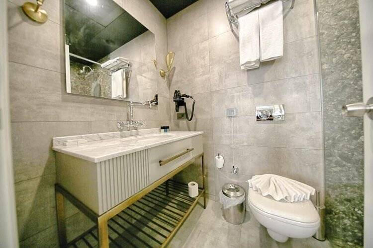 Royal Galata Hotel