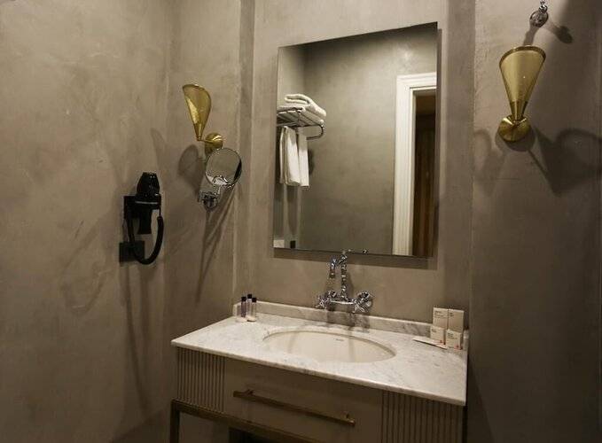 Royal Galata Hotel