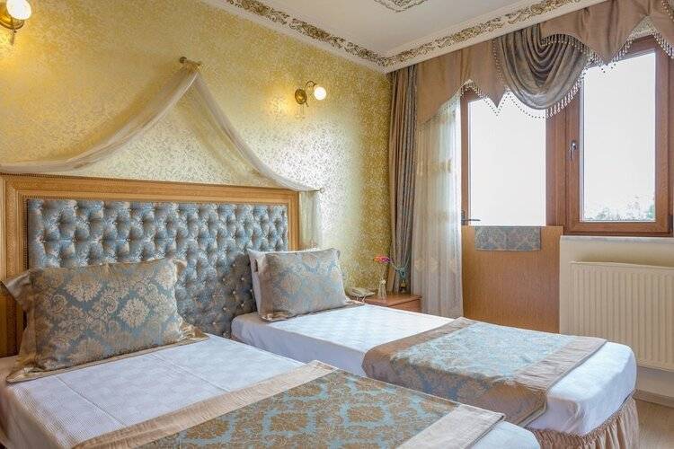 Sea House Suites