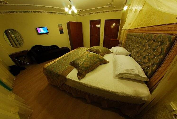 Sea House Suites