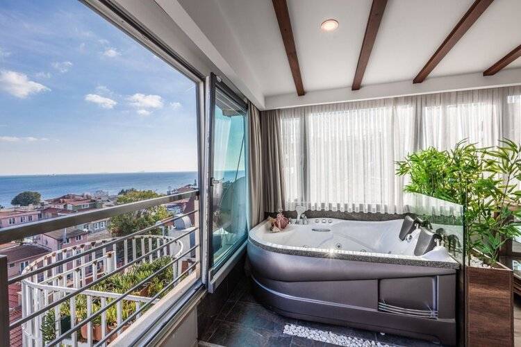 Romantic Hotel Istanbul