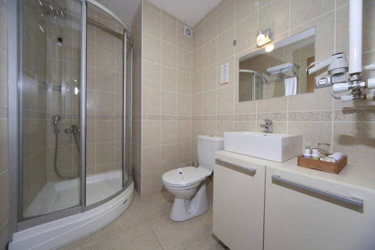 Arach Hotel Harbiye