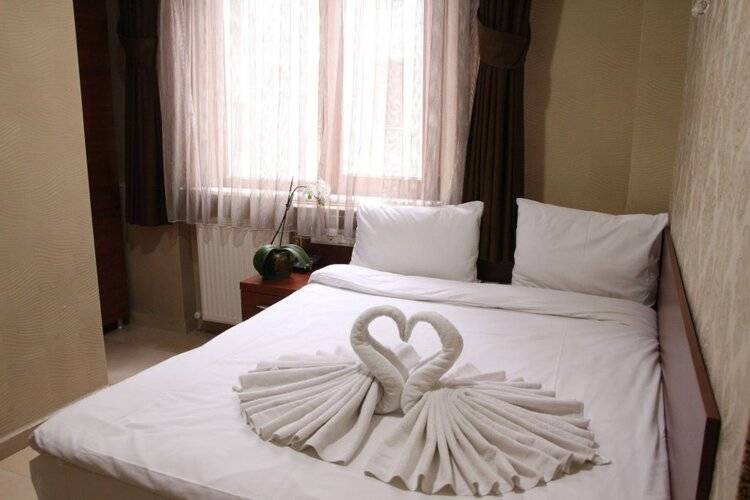 Hotel Real Life