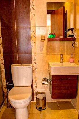 Hotel Real Life