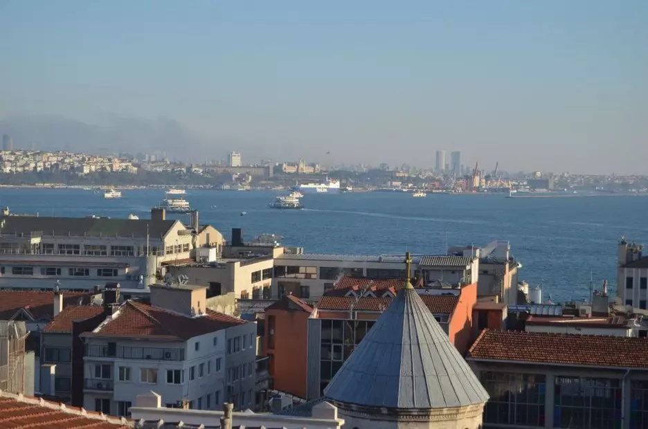Unver Galata Apart