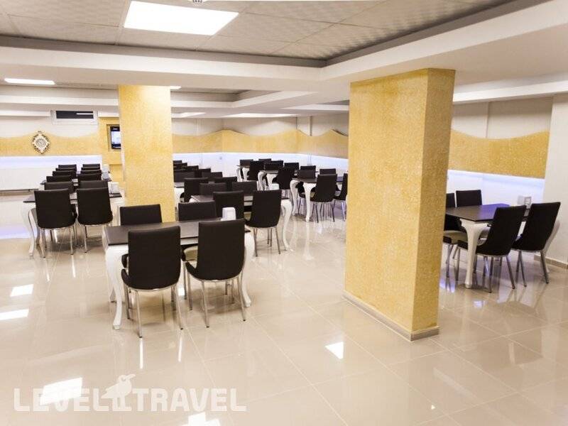 Фотография White Palace Hotel