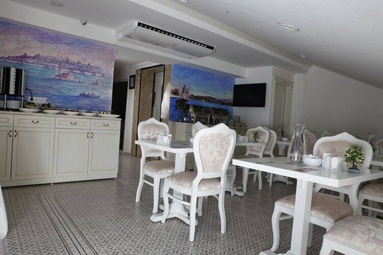 Leyenda Hotel