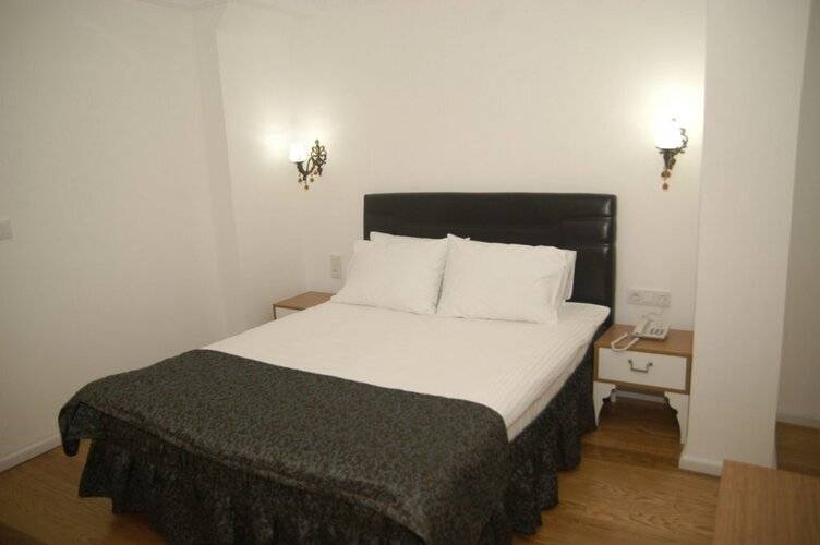 Hotel Jakaranda Istanbul