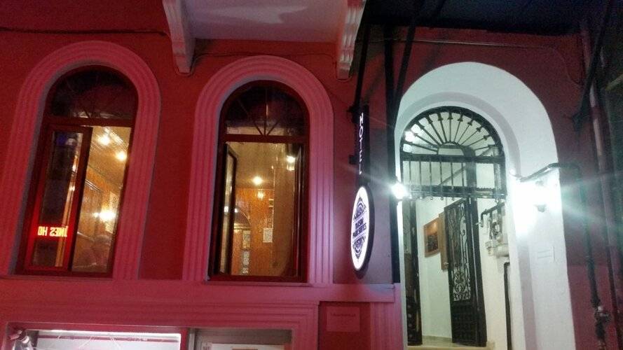 Taksim Park Suites