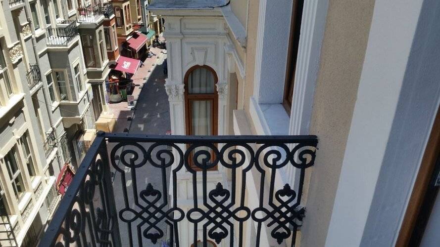 Taksim Park Suites