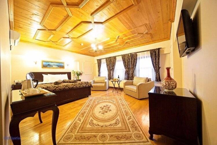 Villa Sphendone Suites