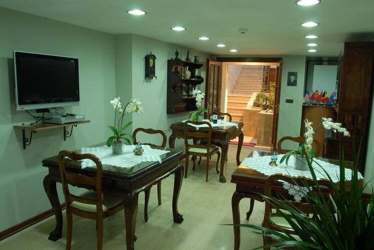 Villa Sphendone Suites