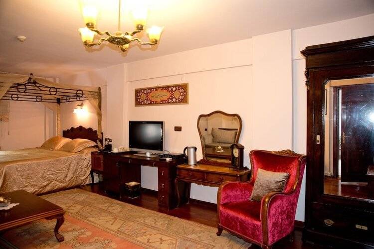 Villa Sphendone Suites