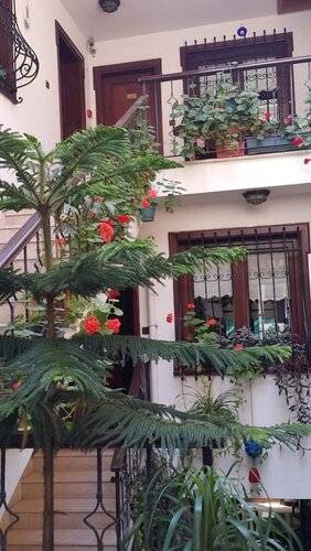Villa Sphendone Suites