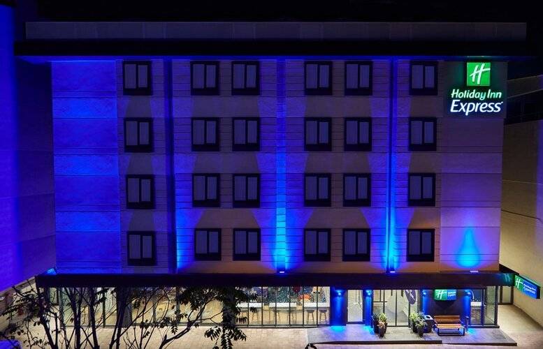 Holiday Inn Express Istanbul - Atakoy Metro, an IHG Hotel