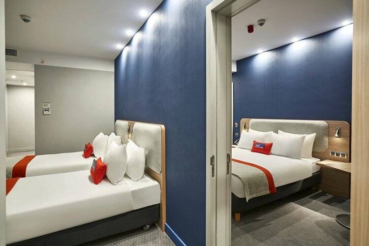 Holiday Inn Express Istanbul - Atakoy Metro, an IHG Hotel