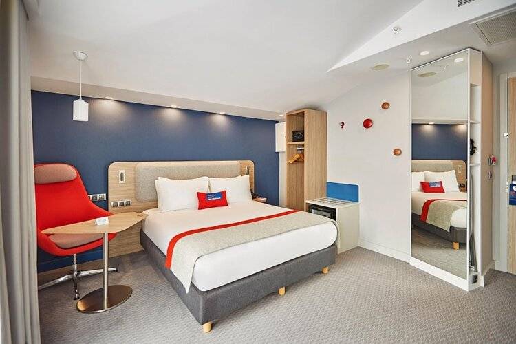 Holiday Inn Express Istanbul - Atakoy Metro, an IHG Hotel