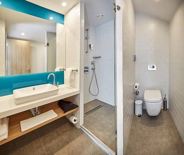 Holiday Inn Express Istanbul - Atakoy Metro, an IHG Hotel