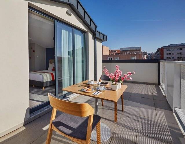 Holiday Inn Express Istanbul - Atakoy Metro, an IHG Hotel