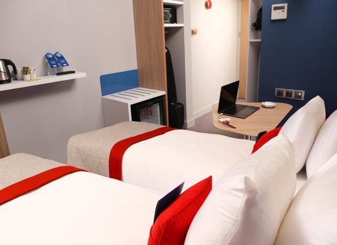 Holiday Inn Express Istanbul - Atakoy Metro, an IHG Hotel