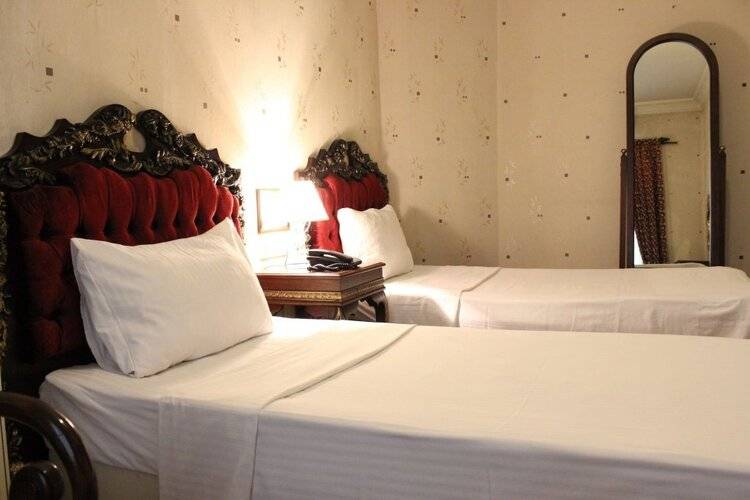 Hotel Santa Hill