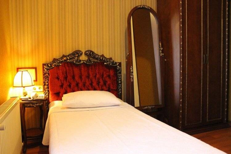 Hotel Santa Hill