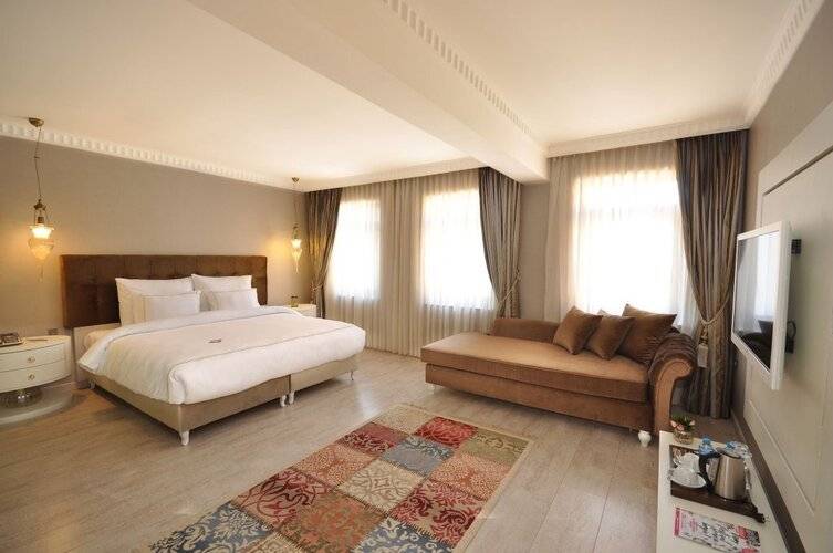 Nea Suites Old City