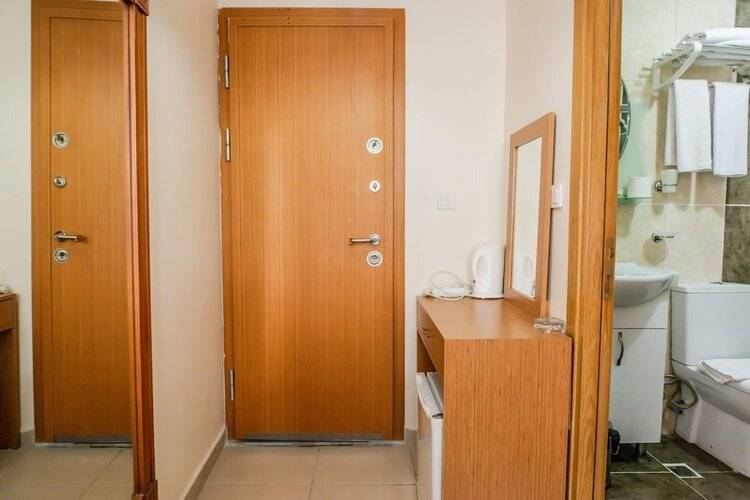 Camelot Apartment