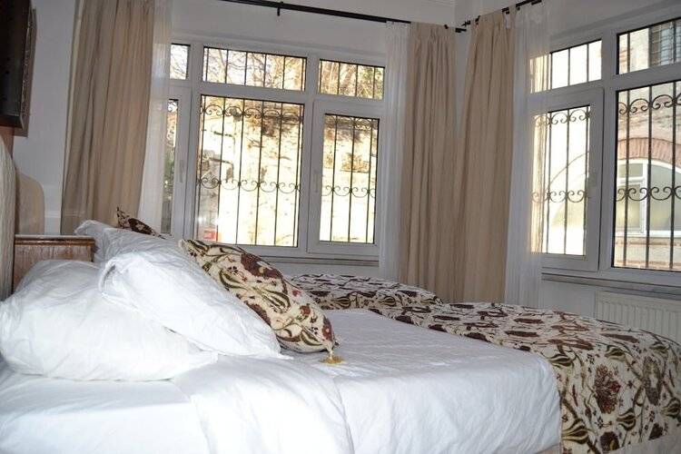 Emirhan Guest House & Suites