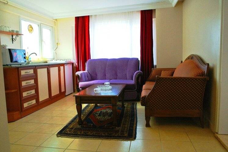 Emirhan Guest House & Suites