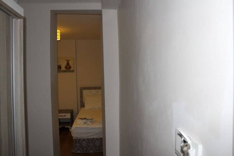 Ararat Hotel