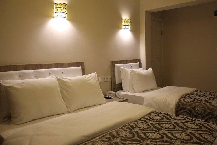 Ararat Hotel