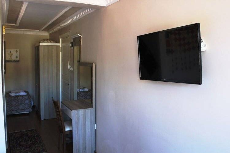 Ararat Hotel