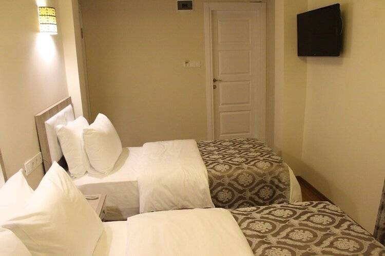 Ararat Hotel