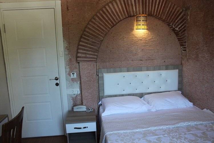 Ararat Hotel