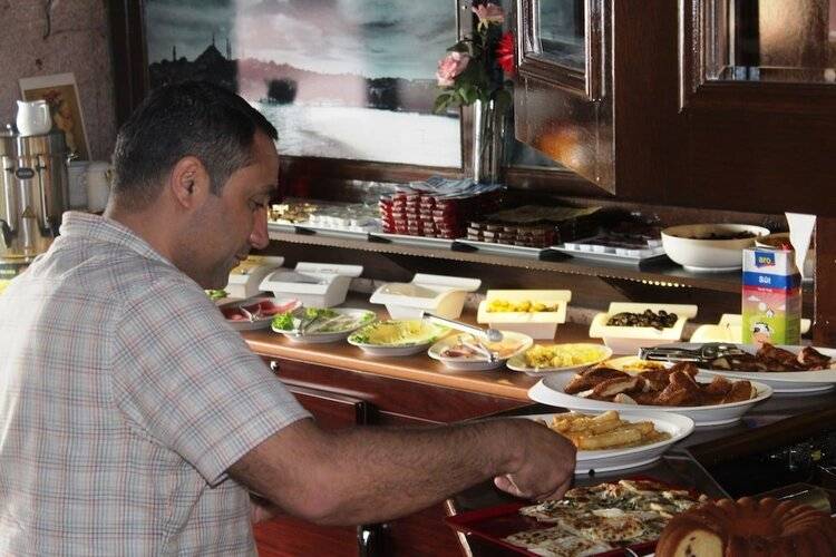 Ararat Hotel