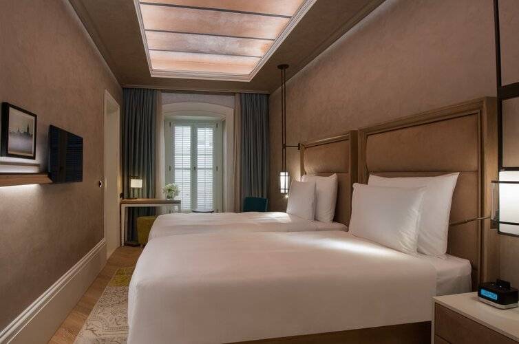 10 Karakoy Istanbul - Special Class