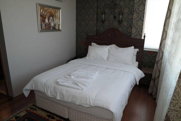 Mytra Hotel