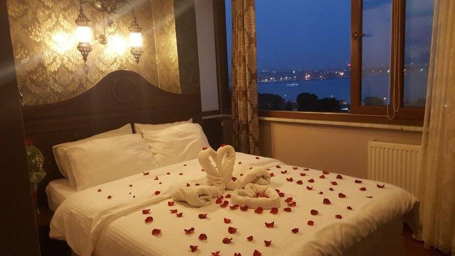 Mytra Hotel