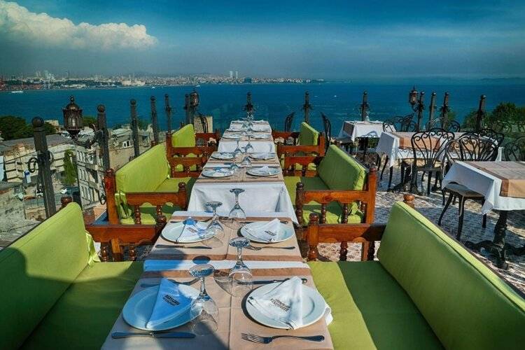 Mytra Hotel