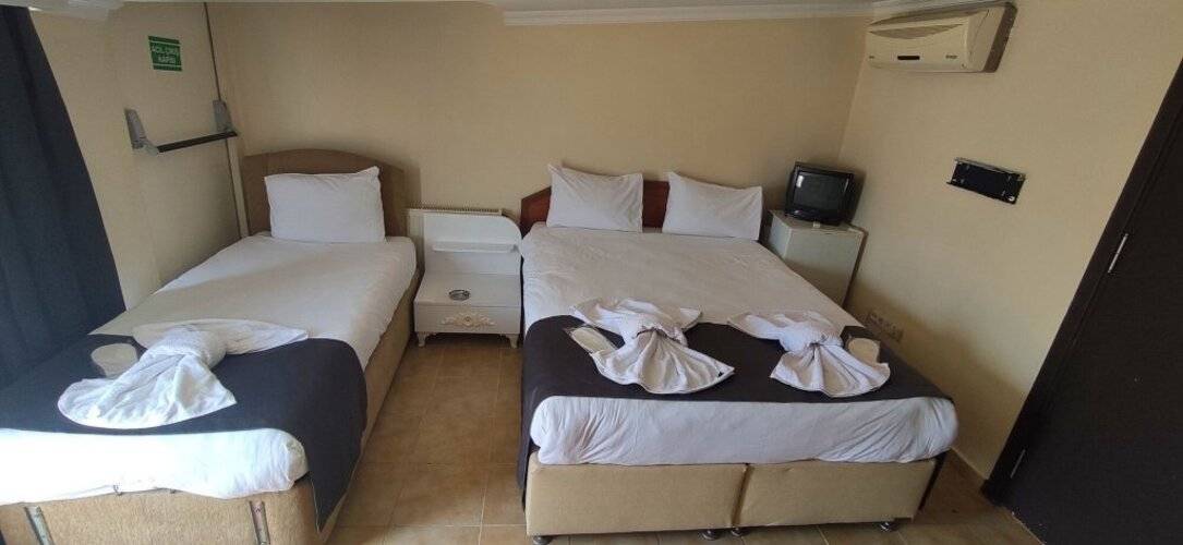 Sah Hotel