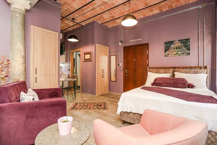 No 8 Galata