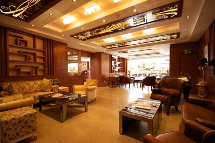 Q Hotel Old City