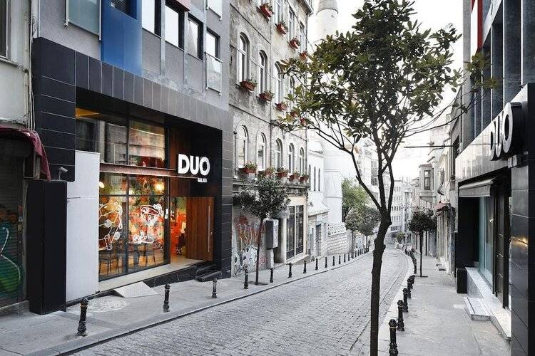 Duo Galata