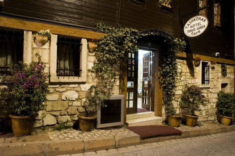 Tashkonak Sultan Suites and Apartments