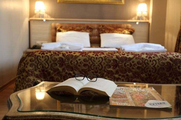 Tashkonak Sultan Suites and Apartments