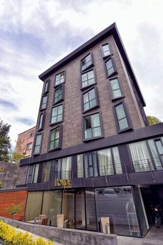 Upsuites Hotel