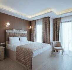 $item['hotel']['name']