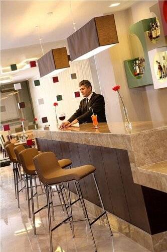 Ramada By Wyndham Istanbul Taksim