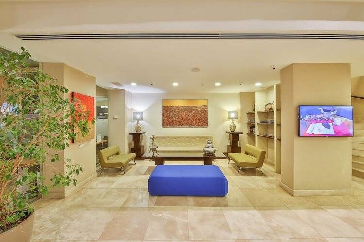 Ramada By Wyndham Istanbul Taksim